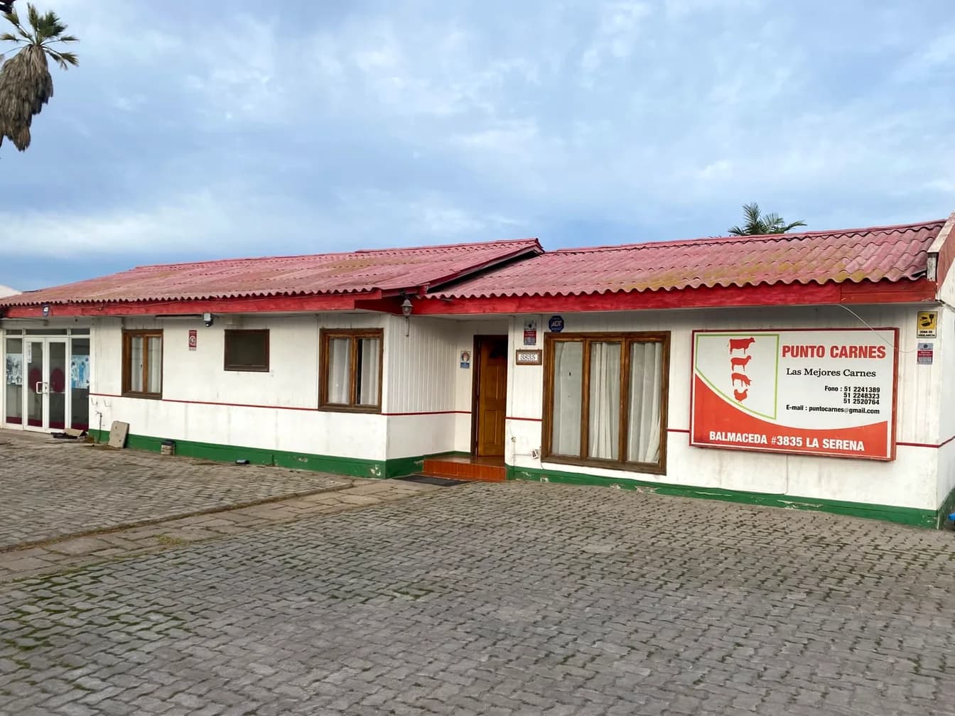 Casa matriz de Punto Carnes en Avenida Balmaceda #3835, La Serena, Región de Coquimbo